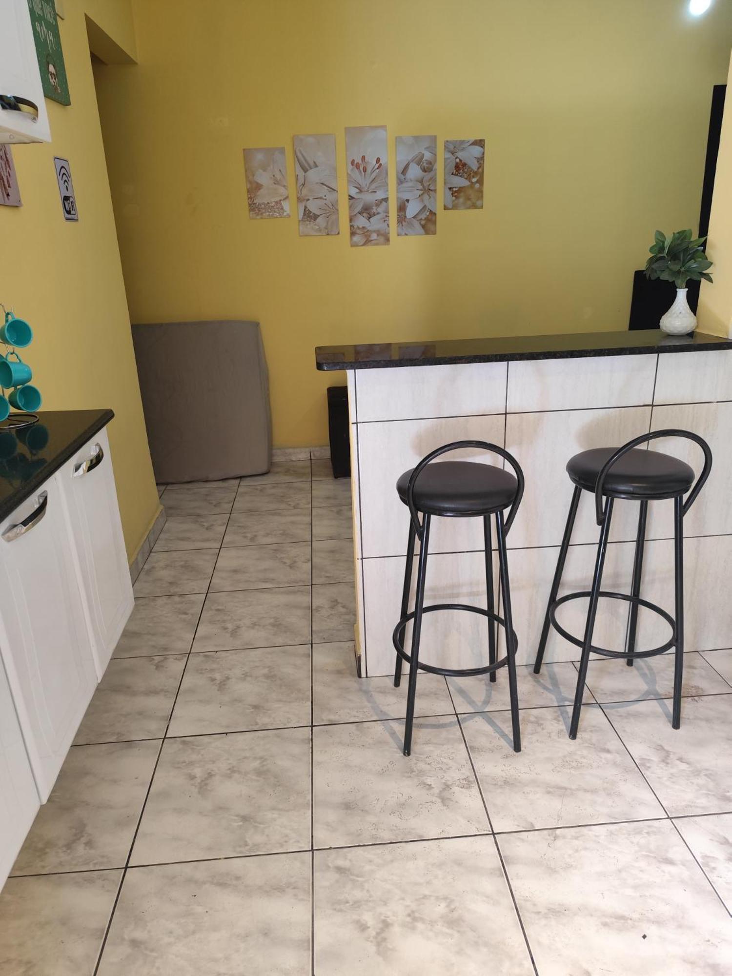 Familia Duraes Kitnets01 * Londrina
